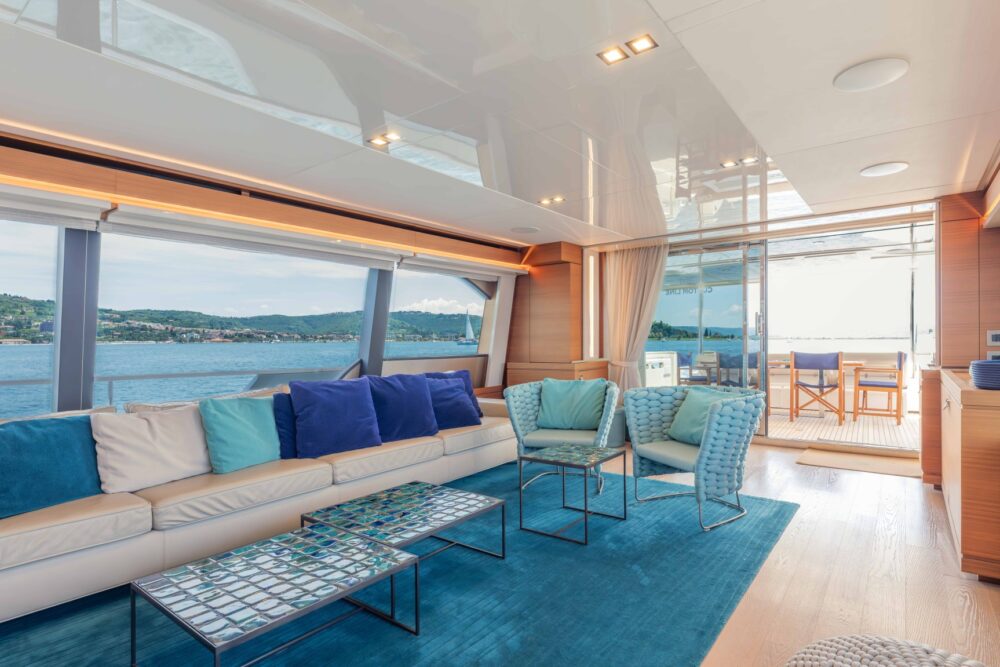 Custom Line Navetta 28 „ESTELLA III“ - Interiér 