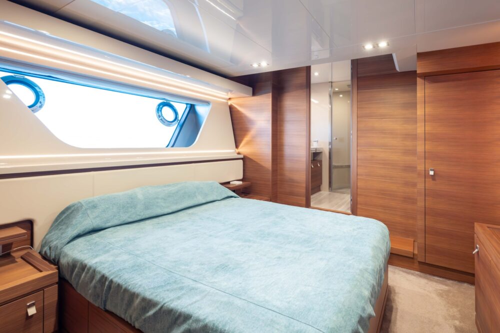 Custom Line Navetta 28 „ESTELLA III“ - Interiér 