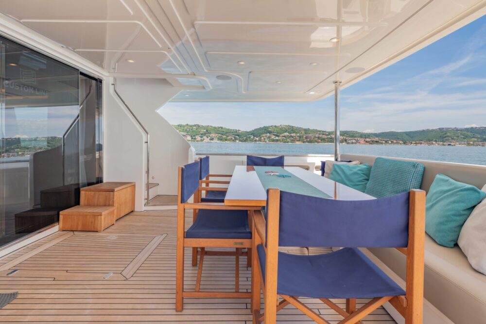 Custom Line Navetta 28 „ESTELLA III“ - Exteriér 