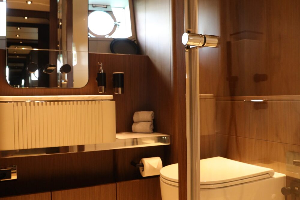 Ferretti Yachts 780 “FIFTY” - Interior 