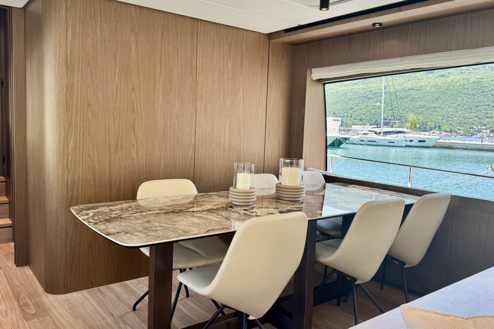 Ferretti Yachts 780 “FIFTY” - Interior 