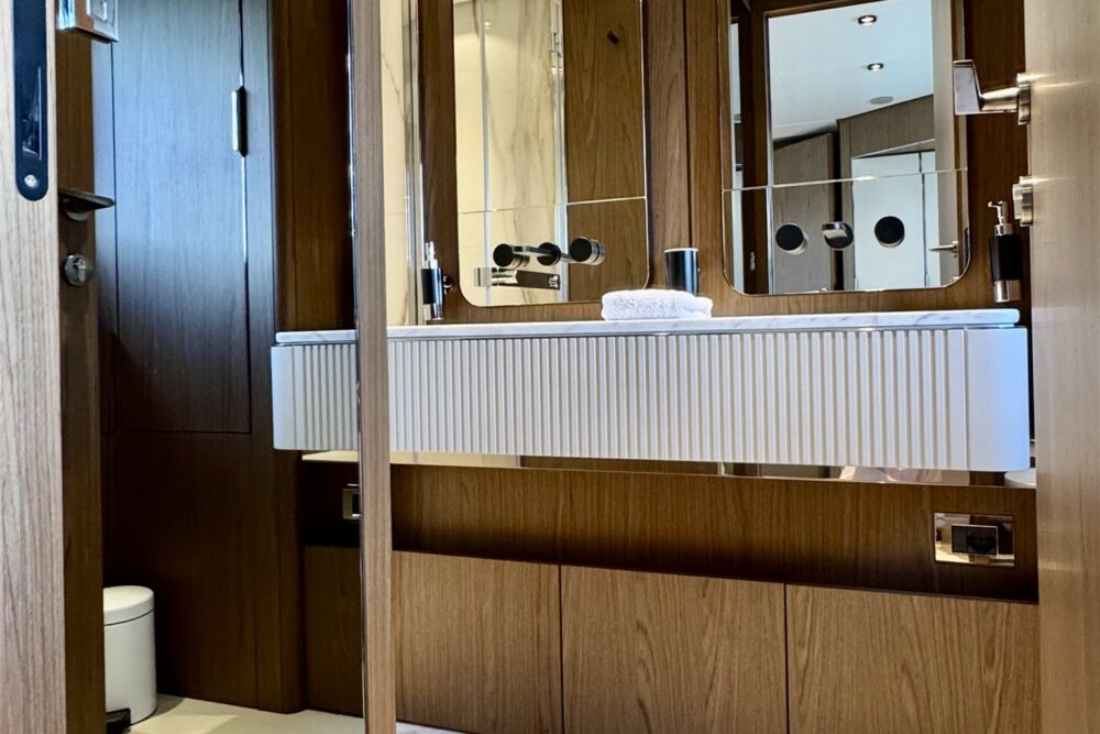 Ferretti Yachts 780 “FIFTY” - Interior 