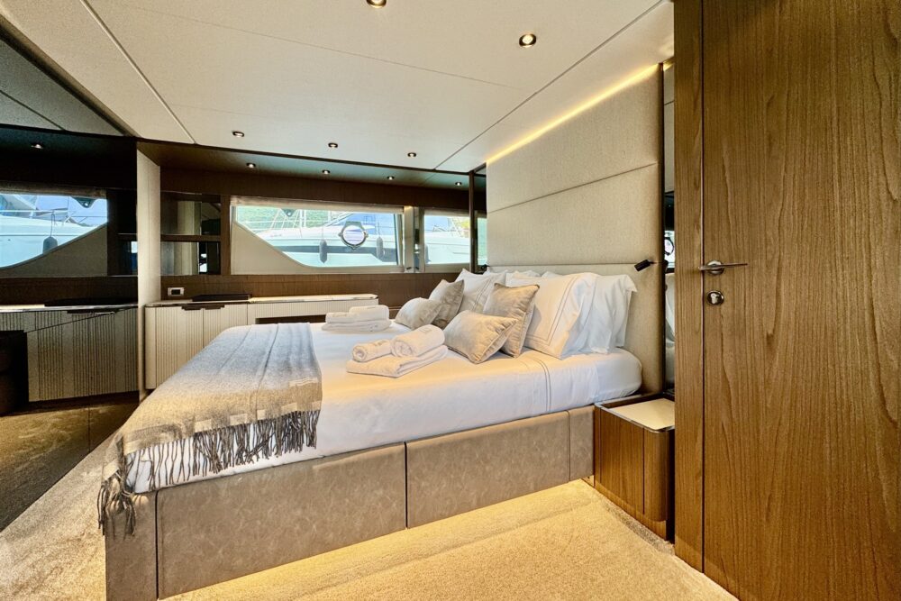 Ferretti Yachts 780 “FIFTY” - Interior 