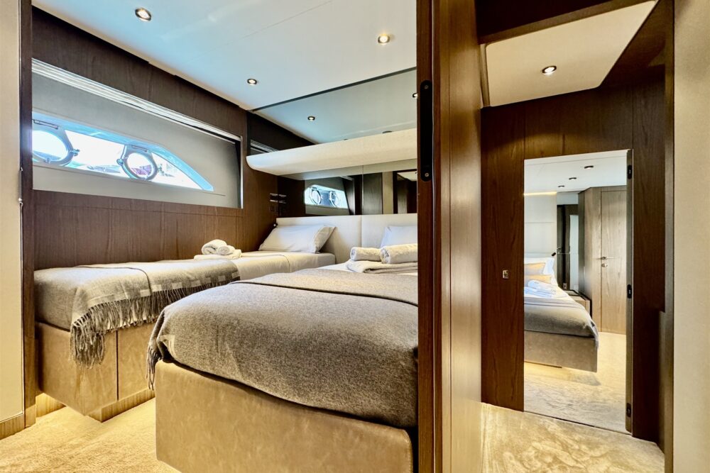 Ferretti Yachts 780 “FIFTY” - Interior 