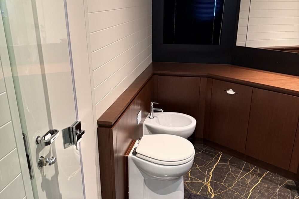 Riva 90 Argo - Interno 