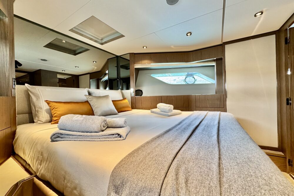 Ferretti Yachts 780 “FIFTY” - Interior 