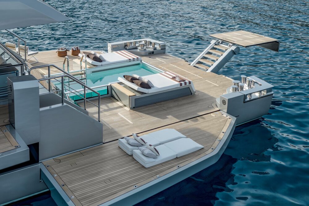 Riva 54Metri - Exteriror - Riva 54Metri