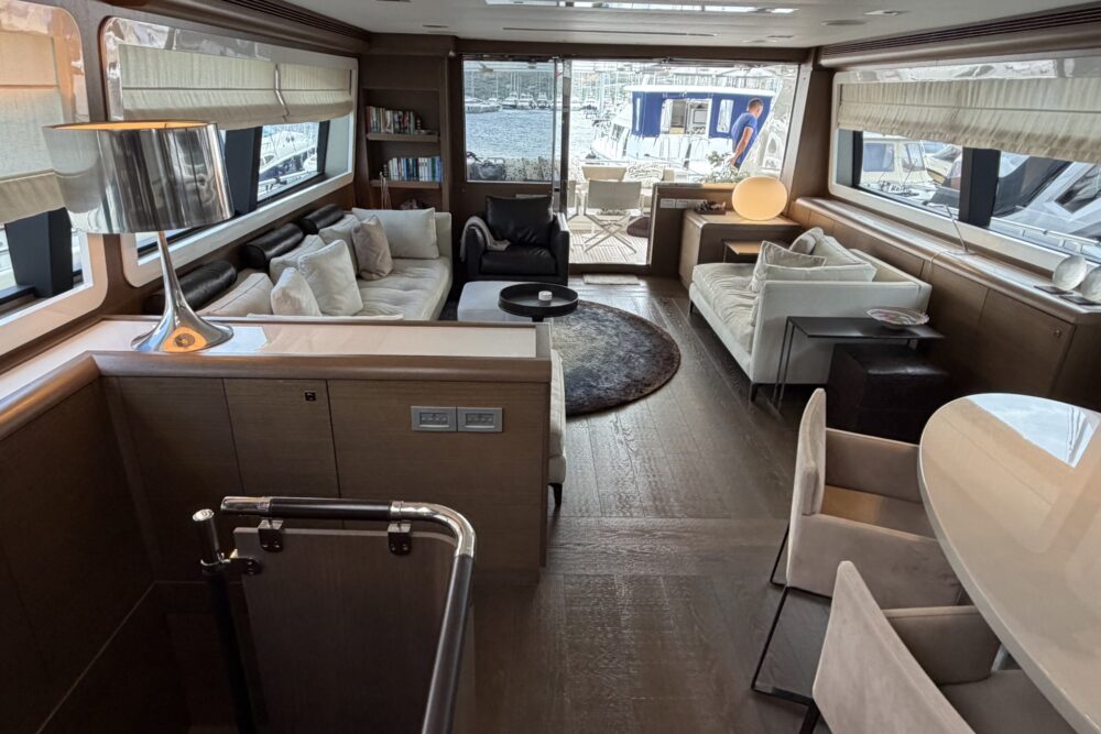 Ferretti Yachts 800 “El Sueno” - Interior 