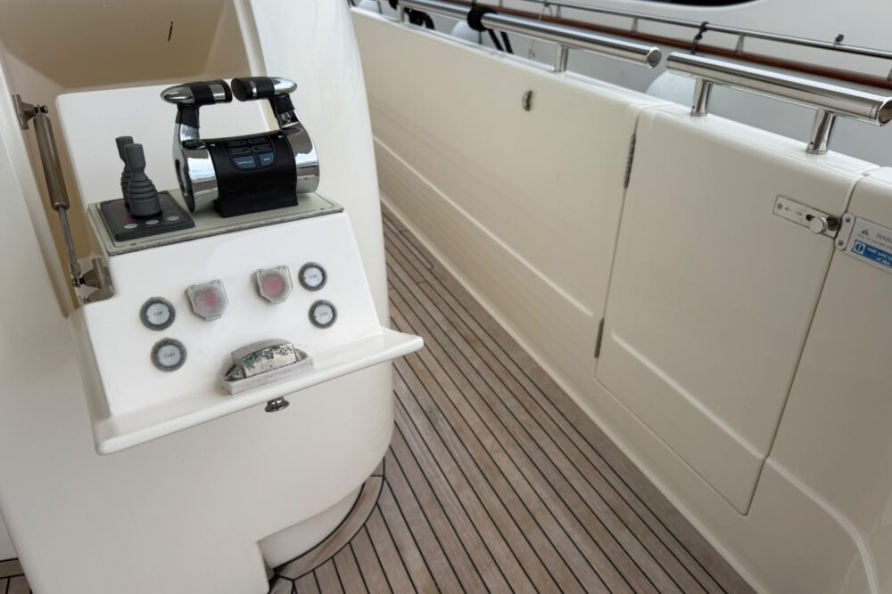 Ferretti Yachts 800 “El Sueno” - Exterior 