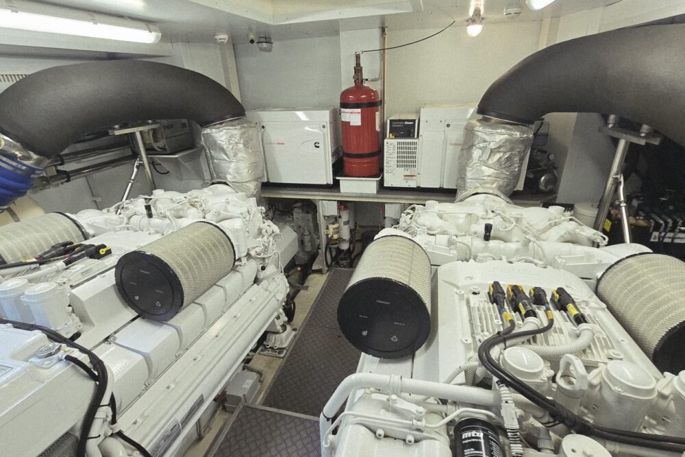 Ferretti Yachts 800 “El Sueno” - Interior 