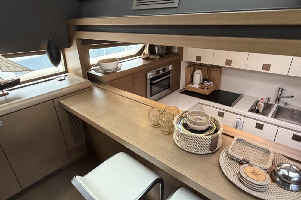 Ferretti Yachts 800 “El Sueno” - Interior 