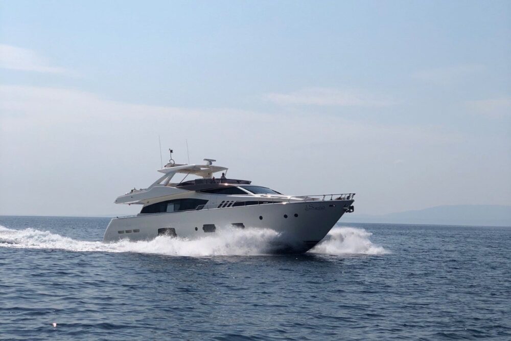 Ferretti Yachts 800 “El Sueno” - Exterior 
